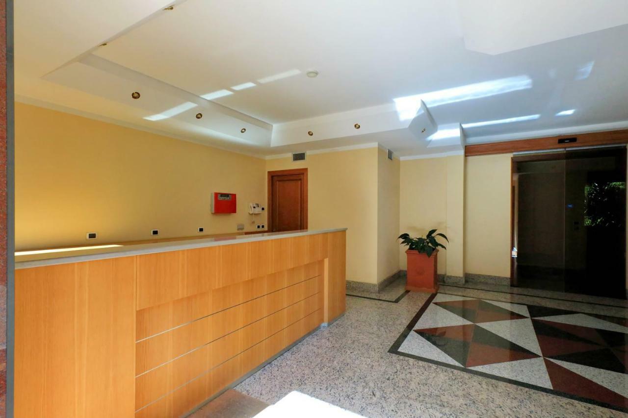 Aurelia Relax Apartment Рим Екстер'єр фото
