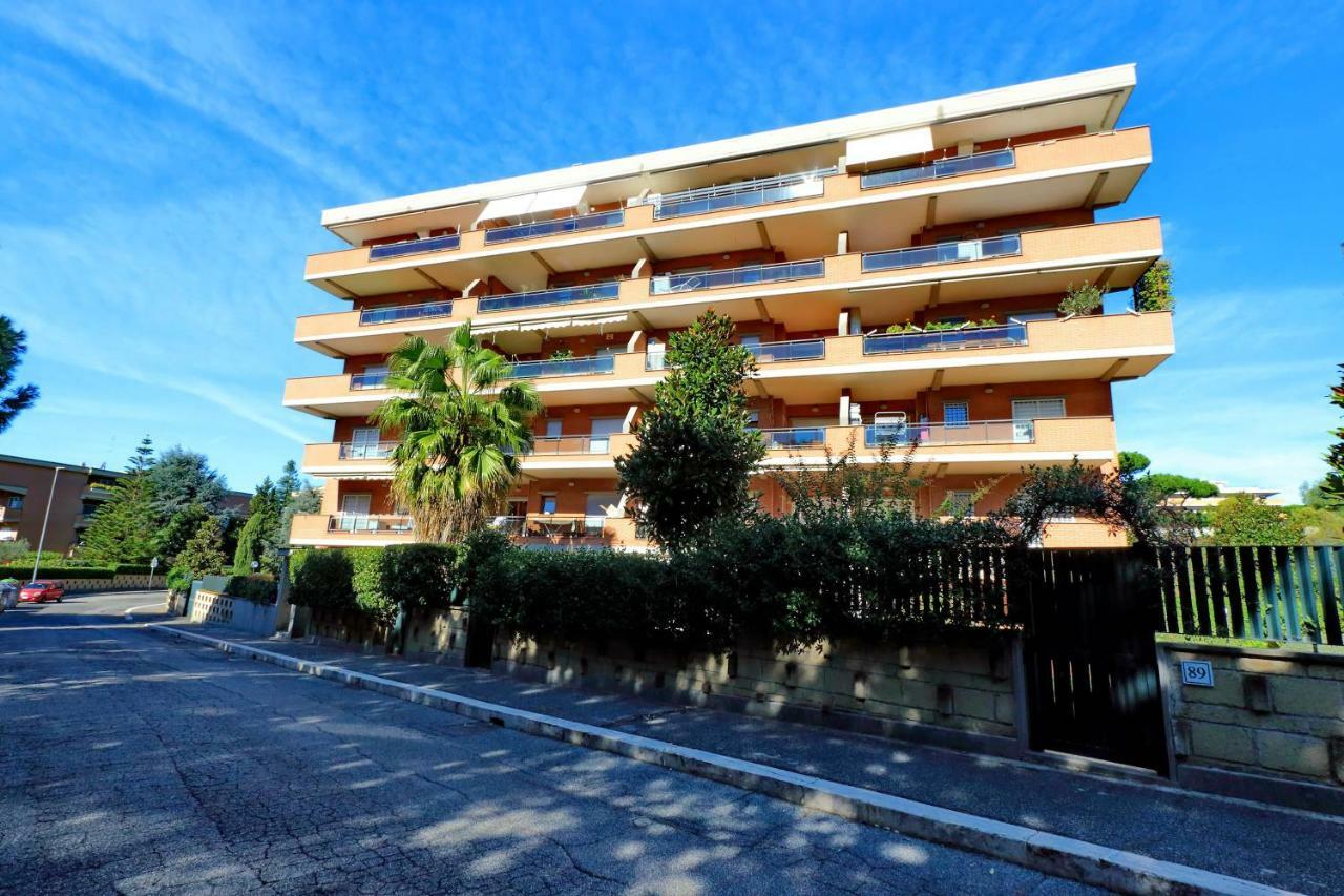 Aurelia Relax Apartment Рим Екстер'єр фото